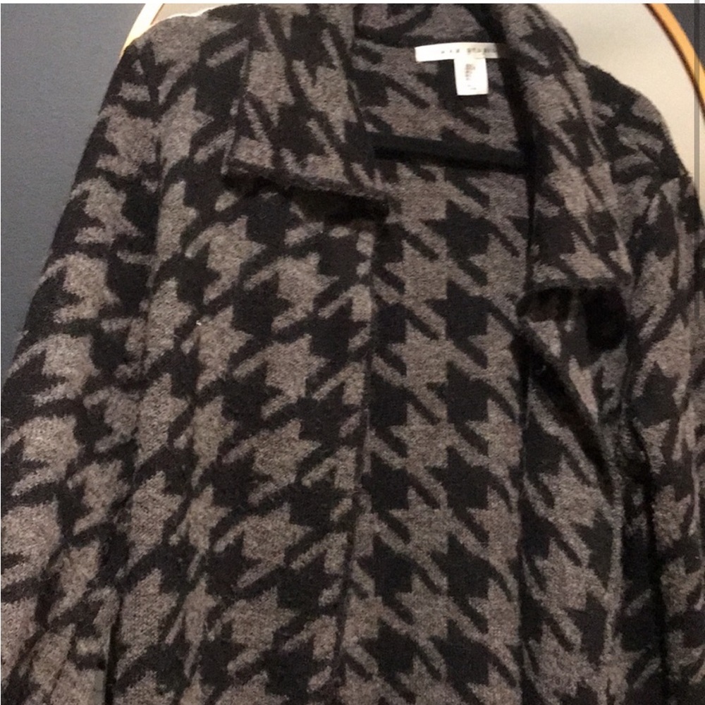 Max Studio Houndstooth Sweater - image 3